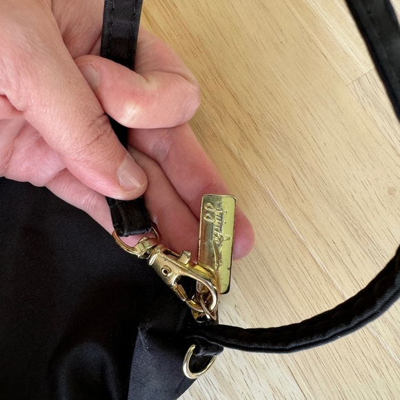 JuJuBe Be Quick Wristlet, Black Chromatics, GUC - Picture 8 of 15